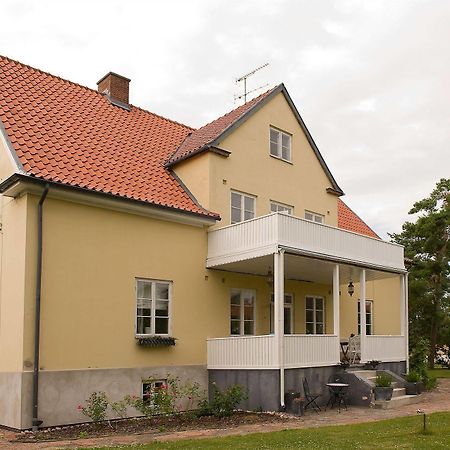 Bed and Breakfast Our House à Ystad Extérieur photo